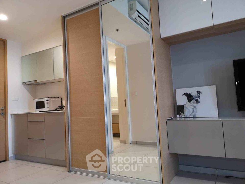 รูป คอนโด 1 ห้องนอน ชั้นสูง 15 The Lofts Ekkamai 28 ตร.ม. ห่าง BTS เอกมัย 200 ม. (ID 1563550) - รูปที่ 2/8