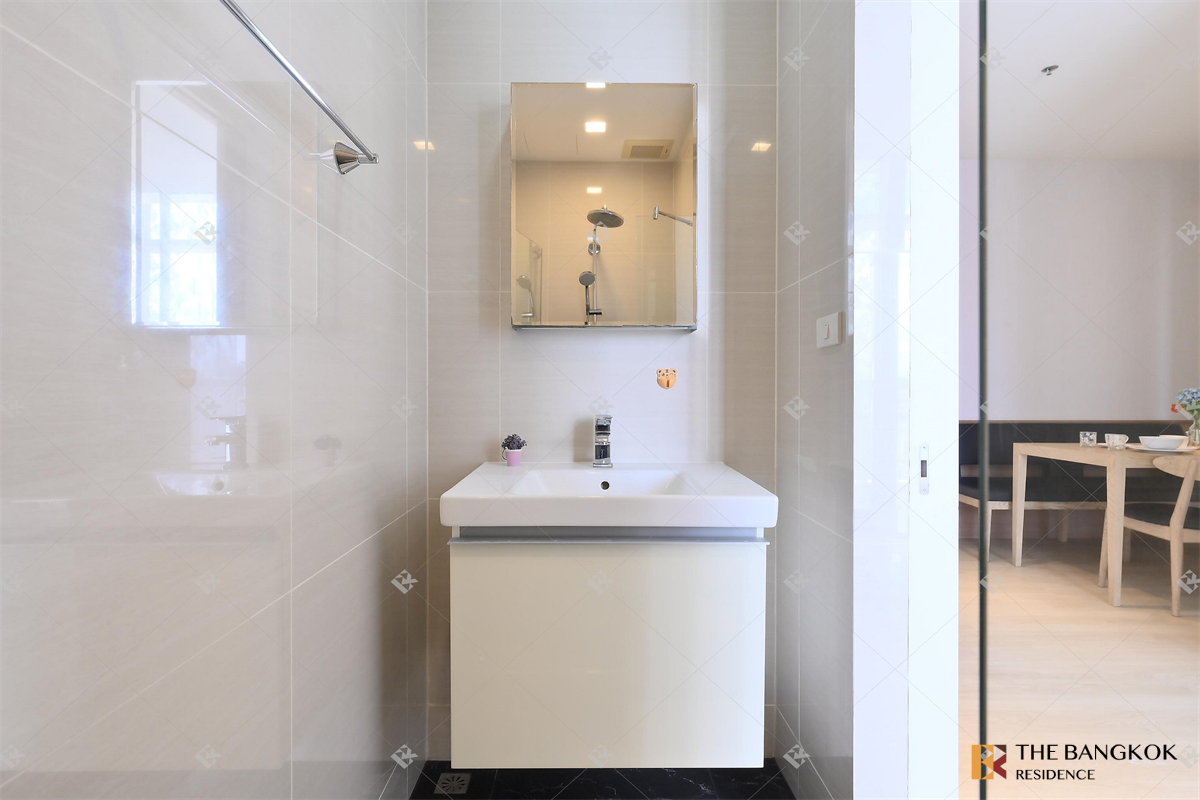 picture Don’t miss out!! Rare units Park Origin Phrom Phong - 5/10