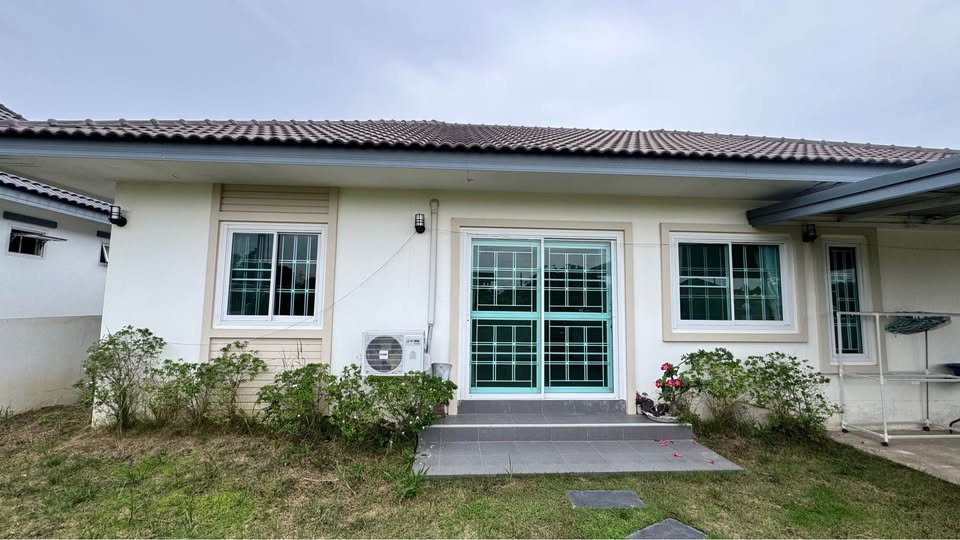 รูป 🏡 ขายด่วน! บ้านชั้นเดียว ทำเลท่ารั้ว-สันปูเลย ใกล้สิ่งอำนวยความสะดวกครบครัน 📞 063-664-9056 - รูปที่ 2/10