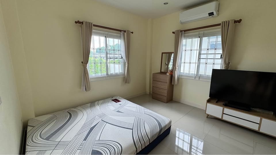 รูป 🏡 ให้เช่าด่วน! บ้านชั้นเดียว ทำเลท่ารั้ว-สันปูเลย ใกล้ตลาด-สิ่งอำนวยความสะดวกครบ 📞 063-664-9056 - รูปที่ 3/10