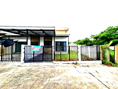 Townhouses for sale Rayong Industrial Park  : TOWN HOUSE 25.8 Sq.w. Nikhom Pattana Rayong for 1.4M