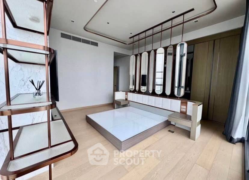picture 37th-Floor 3-BR 253 Sqm Condo At The Monument Thong Lo (No Nearby BTS) (ID 2443281) - 2/12
