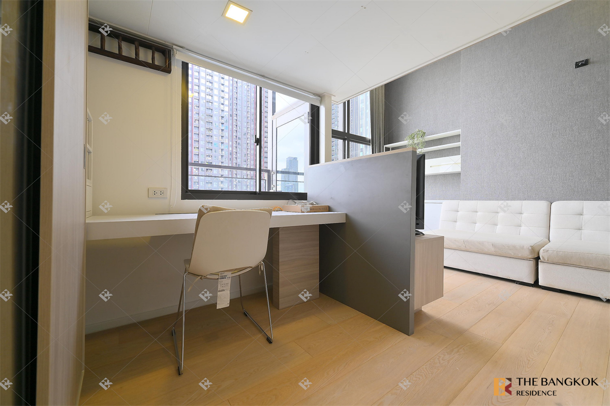 picture Chewathai Residence Asoke High-potential Location, Convenient Travel - 4/10