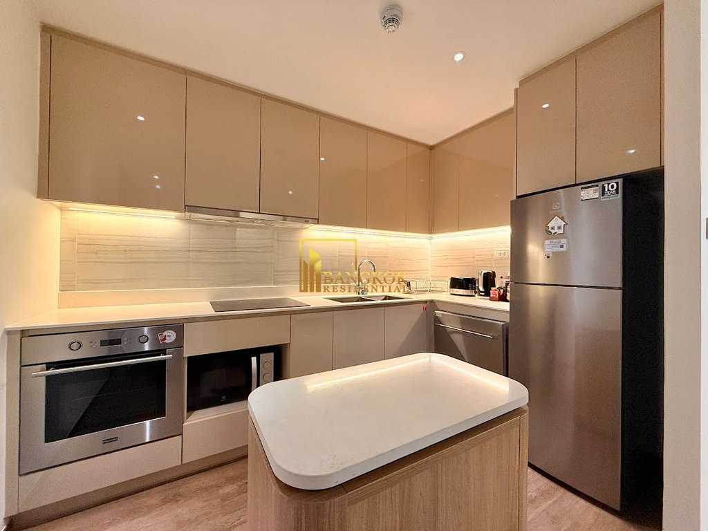 รูป Luxurious 2 Bedroom Serviced Apartment For Rent in Sathorn - BR30132SA - รูปที่ 8/31