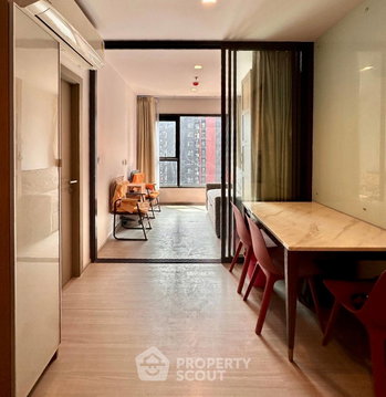 1-BR Condo Life Asoke - Rama 9, 300m to MRT Phra Ram 9 (ID 2735442)