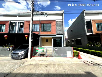 ทาวน์เฮ้าส์ 17.2 ตร.วา เดอะ ทรอป เออเบิร์น มอเตอร์เวย์-ลาดกระบัง เขตลาดกระบัง กรุงเทพมหานคร 2.3M