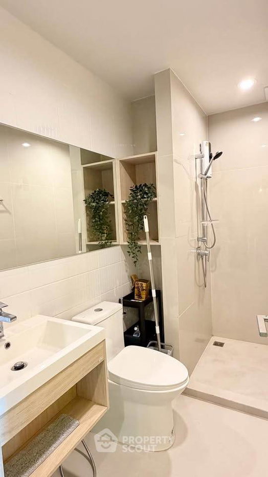 picture 2-BR Condo On 32nd Floor, 35 Sqm | NUE Mega Plus Bangna (ID 2659138) - 11/15