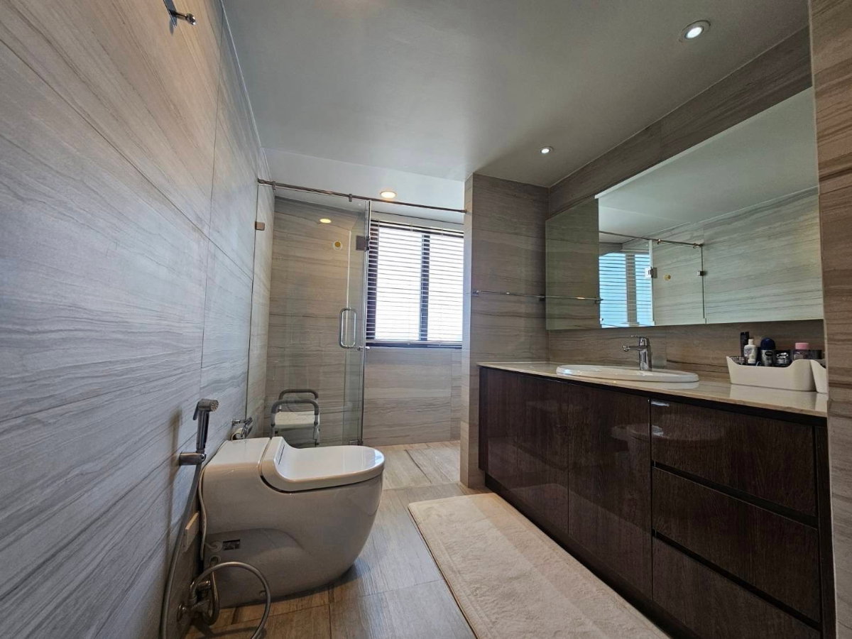 รูป LTHC16013 - Luxury Condo for Sale Bangna | Thana City Prestige | Near BTS Bangna | 19.5 MB | คอนโดหรูขาย ธนาซิตี้ เพรสทีจ บางนา - รูปที่ 6/10