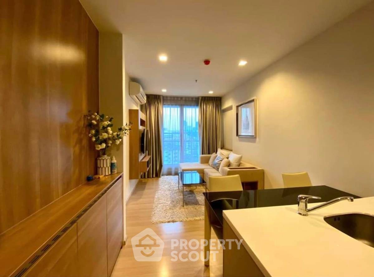picture 1-BR Condo, Rhythm Sathorn, 300m to BTS Saphan Taksin (ID 1376897) - 2/6