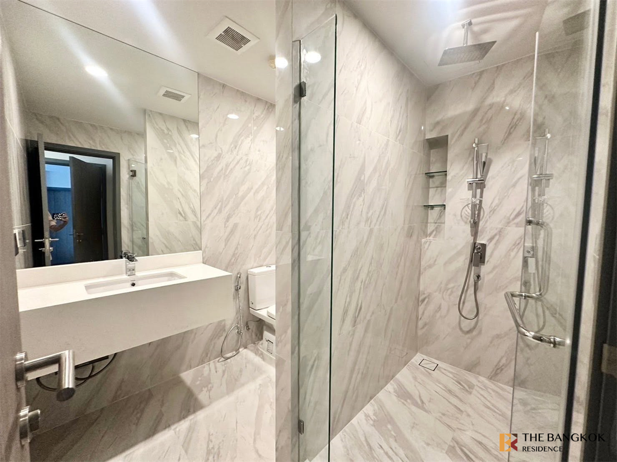 picture COCO Parc - Rama4 near MRT Khlong Toei Station Move-in Ready, Just Bring Your Bags - 4/10
