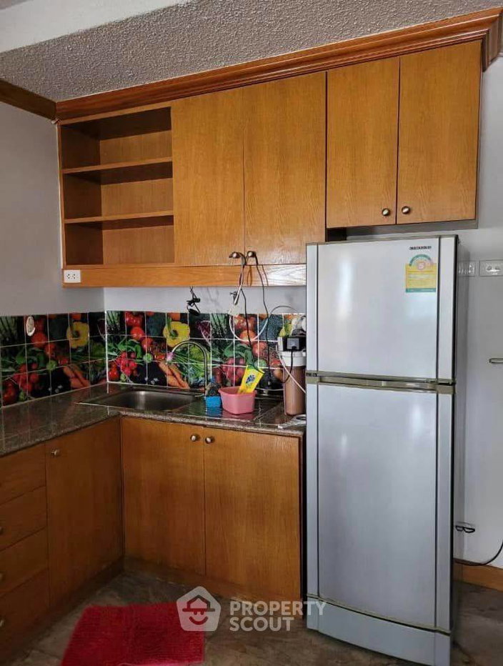 picture 2-BR 80 Sqm On 18th Floor At Srivara Mansion 1, 400m To MRT (ID 567539) - 2/7