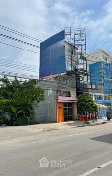 ทาวน์เฮ้าส์ 1 ห้องนอน รับสัตว์เลี้ยง ขนาด 220 ตร.ม. ใกล้ ARL หัวหมาก (ID 2432608)
