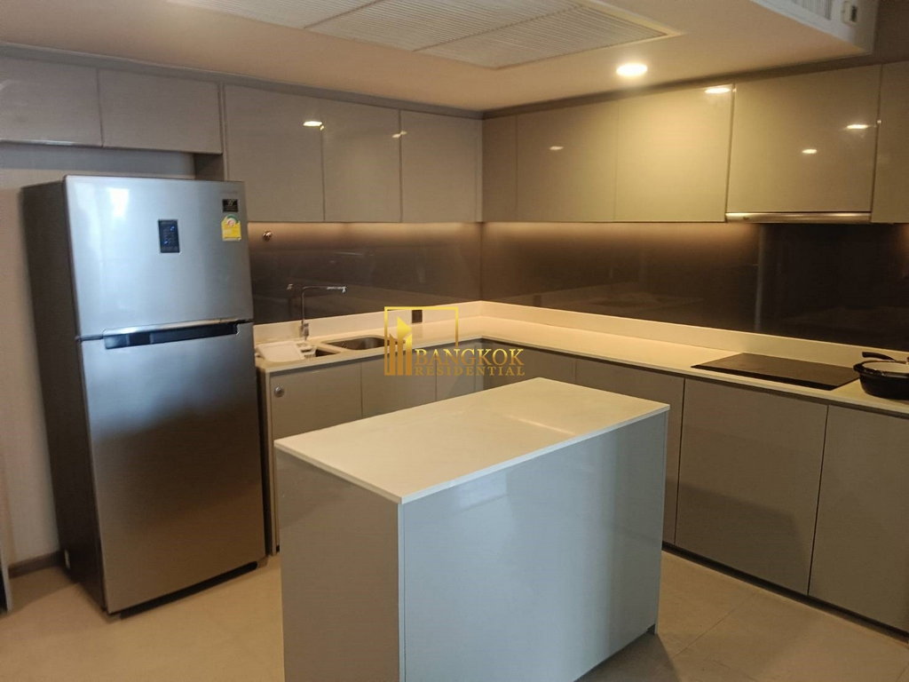 picture Klass Sarasin | Spacious 2 Bedroom Condo in Ratchadamri - BR60436CD - 6/23