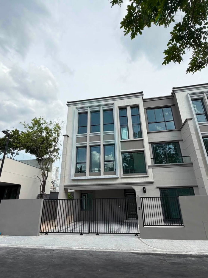 รูป 📌 ให้เช่าทาวน์เฮาส์ 3 ชั้น บ้านกลางเมือง คลาสเซ่ รัชโยธิน 3 ห้องนอน 4 ห้องน้ำ - รูปที่ 8/8