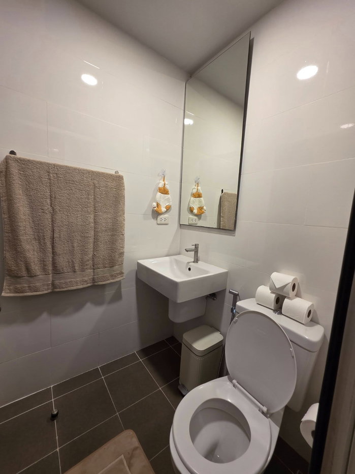 picture 🔥 The Base Park West Sukhumvit 77, Studio room, 1st floor, near BTS On Nut. Only 15,500 THB/month. Ready to move in! 🏙️✨ - 13/15