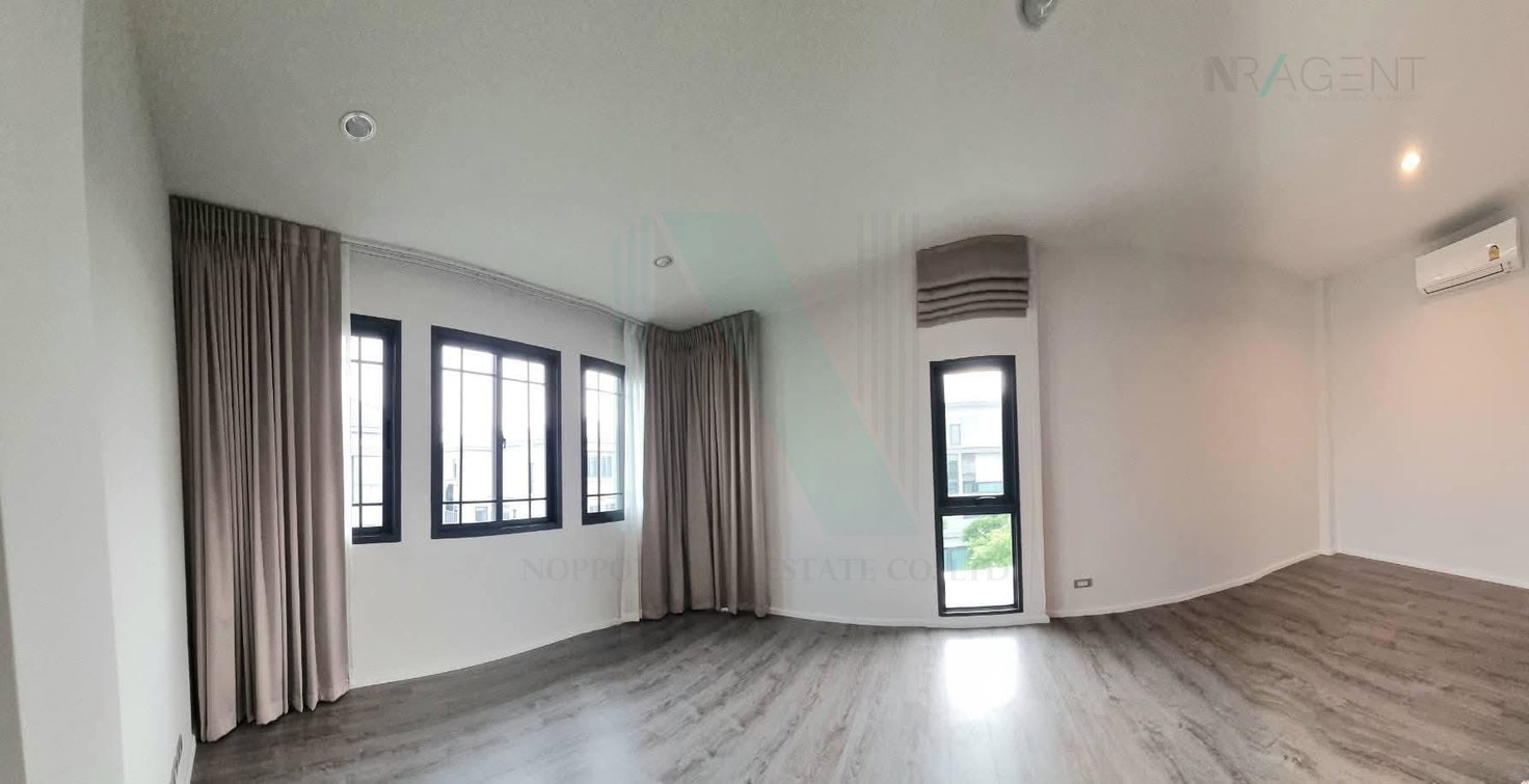 รูป 📌 ขายบ้านเดี่ยว โครงการ เดอะ ซอนเน่ ศรีนครินทร์-บางนา 3 ชั้น 4 ห้องนอน 4 ห้องน้ำ - รูปที่ 4/8