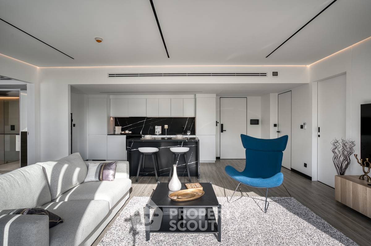 picture Pet-Friendly 2-BR 99 Sqm Condo For Sale, Essence Residence (Chalong) (ID 2075652) - 2/5