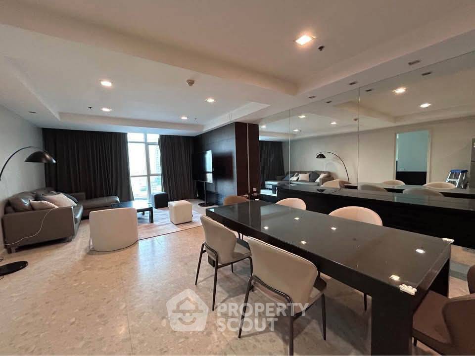 รูป คอนโด 3 ห้องนอน 130 ตร.ม. ณ นุสรารี แกรนด์ ใกล้ BTS เอกมัย 60 ม. (ID 3146174) - รูปที่ 4/15