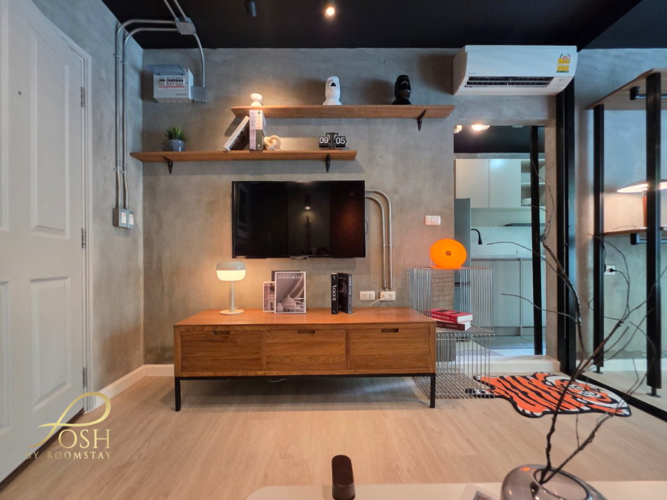 รูป ยินดีรับเอเจ้น dCondo Creek ดีคอนโดครีก กะทู้ รีโนเวทใหม่ในสไตล์ Industrial x mid century modern วิวสระว่ายน้ำ - รูปที่ 27/28
