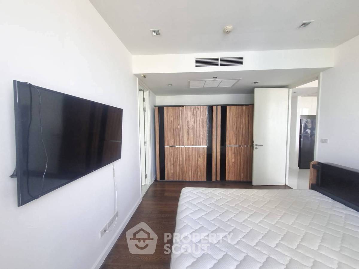 picture 2-BR 78 Sqm Condo, Nara 9 By Eastern Star, High-Floor Near BTS Chong Nonsi (ID 3146189) - 7/14