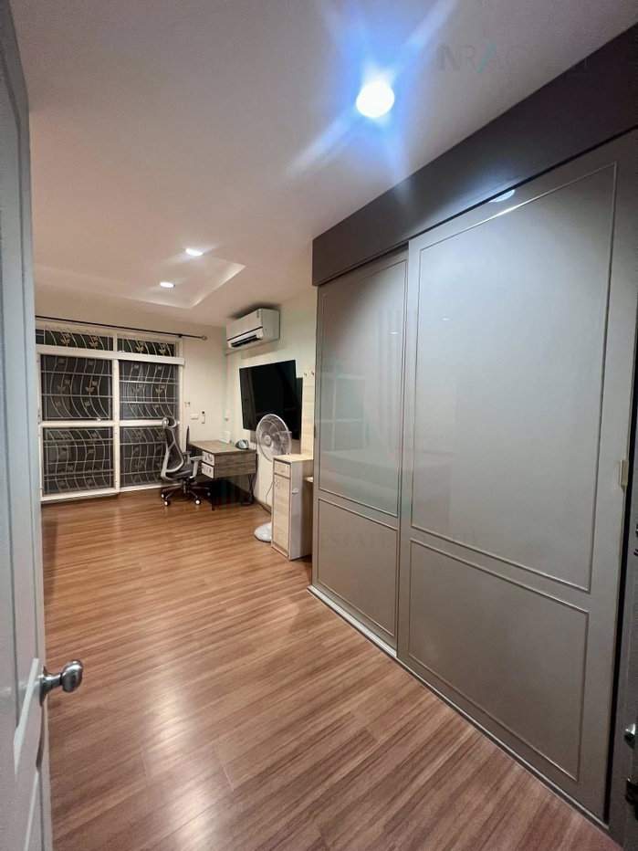รูป 📌 ให้เช่าทาวน์เฮาส์ 3 ชั้น บ้านกลางเมือง เออบาเนี่ยน สุขุมวิท 113 3 ห้องนอน 3 ห้องน้ำ - รูปที่ 5/8