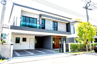 เช่าบ้านเดี่ยว นิคมบางปู(เหนือ) : 📌 ให้เช่าบ้านเดี่ยว 2 ชั้น เดอะ ซิตี้ บางนา 5 ห้องนอน 6 ห้องน้ำ