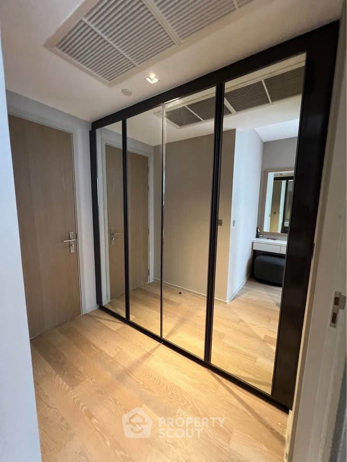 picture Well-Priced 2-BR Condo, Ashton Silom, 31st Floor Near BTS Chong Nonsi (ID 3143813) - 15/17