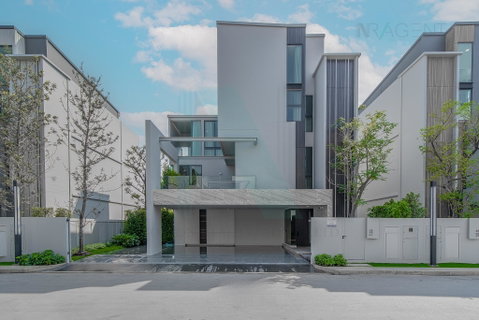 📌 For Sell House VIVE KRUNGTHEP KREETHA 3-story 4 bedroom 5 bathroom