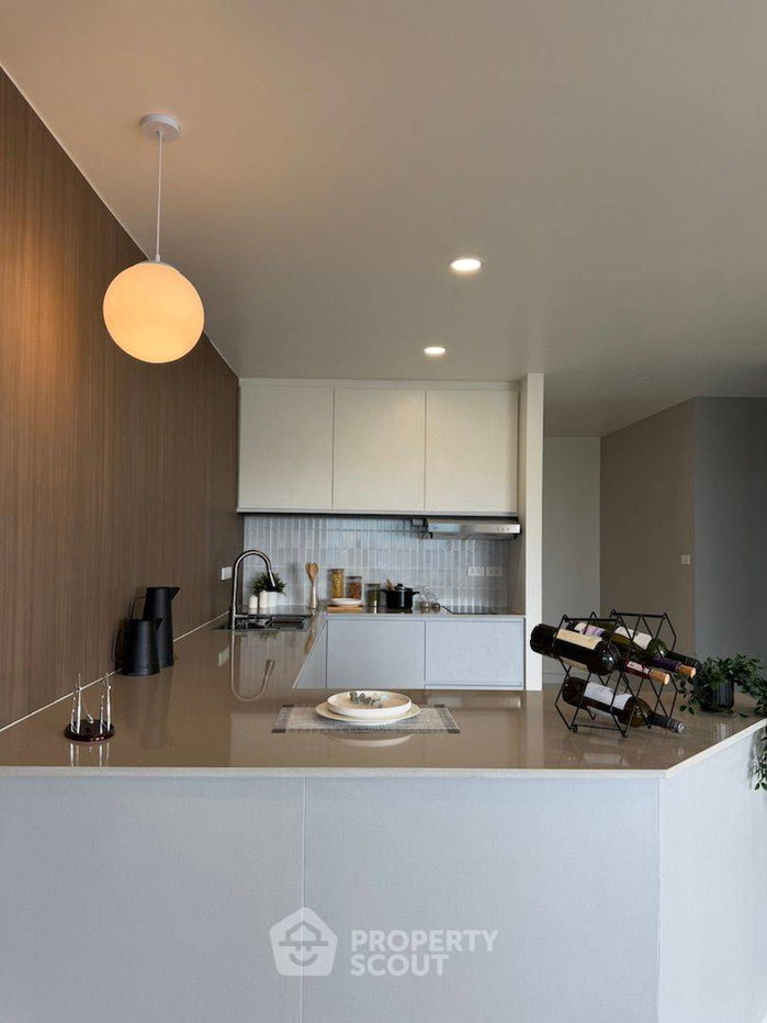 picture 2-BR Condo For Sale, Sarin Place Condominium | BTS Ratchayothin (ID 3125295) - 17/20
