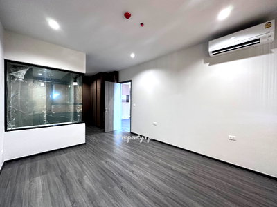 Condos for sale : Ideo Sukhumvit Rama4 2 bedrooms near BTS Convenient travel, spacious room Special promotions from the project