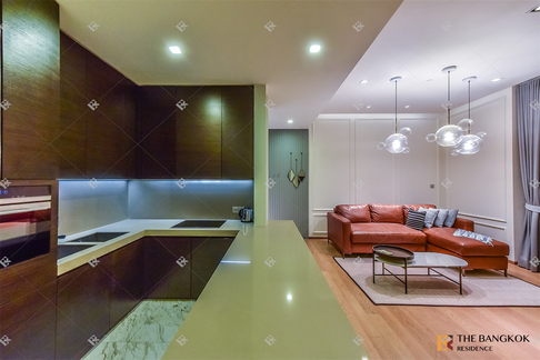 Saladaeng One near MRT Lumpini Station Luxury Condo in Central City Location