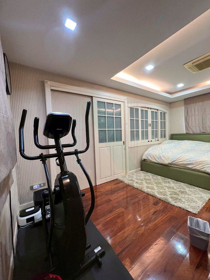 รูป 📌 ขายบ้านเดี่ยว โครงการ ณุศาศิริ สาทร - ปิ่นเกล้า 2 ชั้น 6 ห้องนอน 6 ห้องน้ำ - รูปที่ 6/8