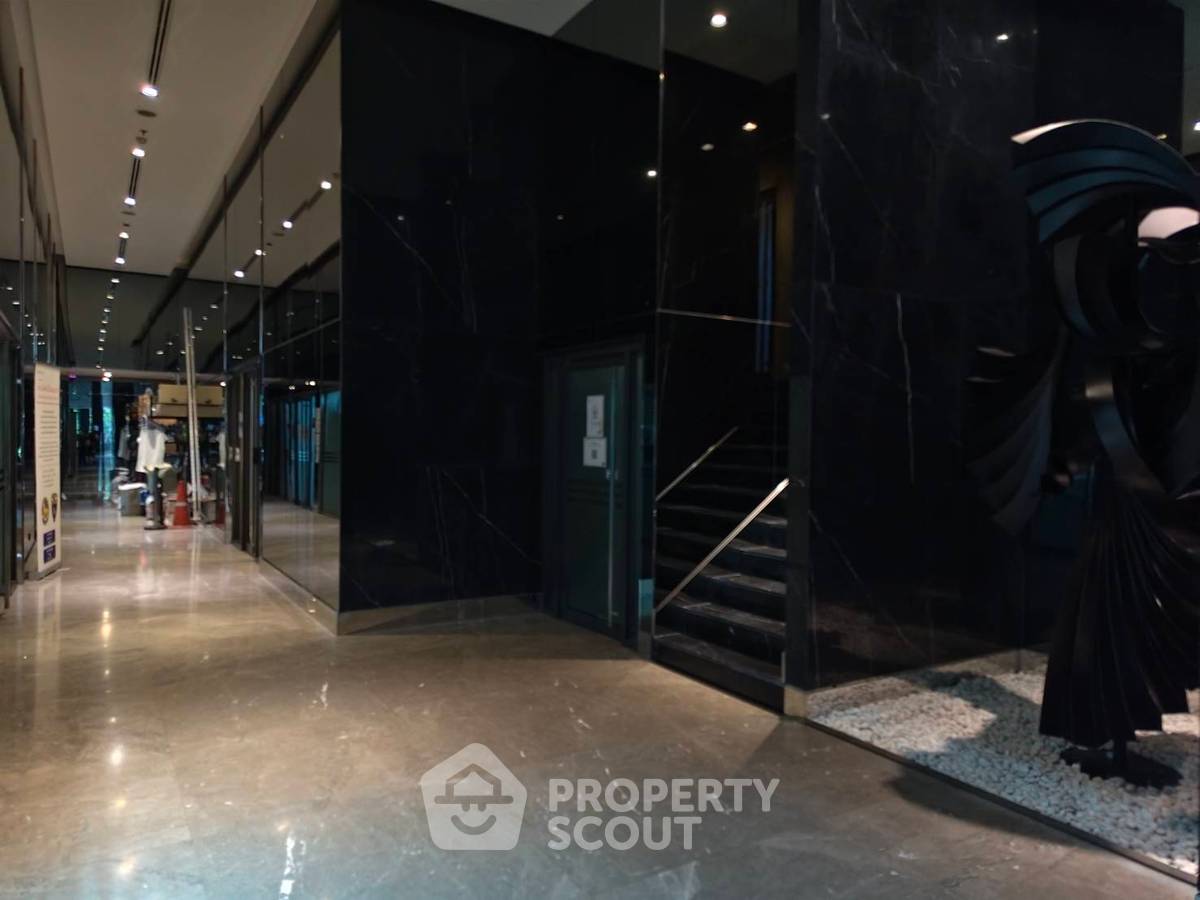 picture 1-BR Condo At Rhythm Sukhumvit 36-38, 300m To BTS Thong Lor (ID 3146239) - 3/5