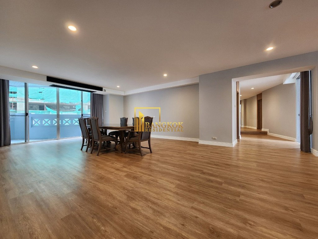 รูป Renovated 4 Bedroom Apartment in Asoke - BR20992AP - รูปที่ 7/49