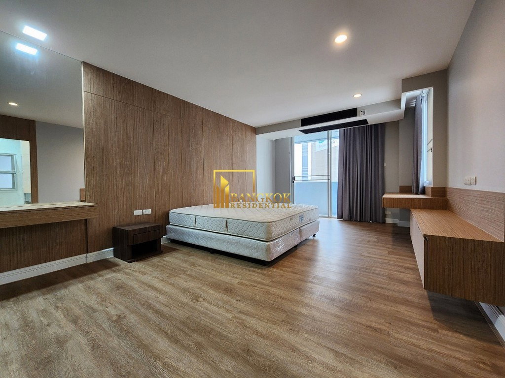 รูป Renovated 4 Bedroom Apartment in Asoke - BR20992AP - รูปที่ 21/49