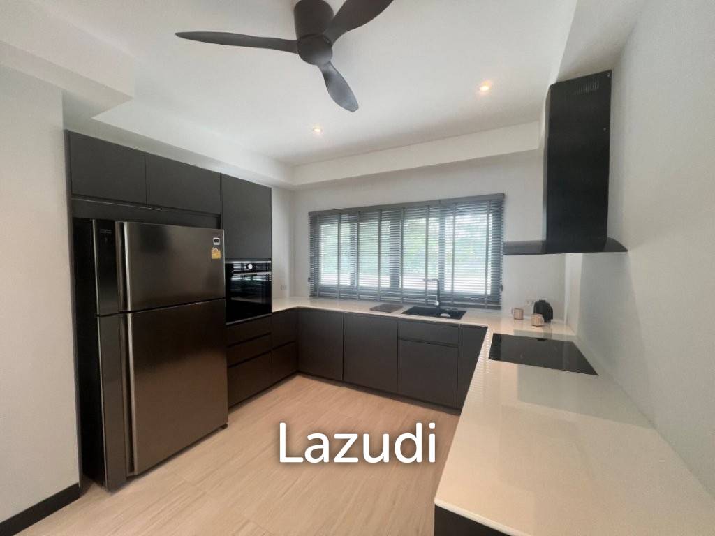 รูป SOI 102 : 2 storey luxury 4 bed pool villa - รูปที่ 8/47