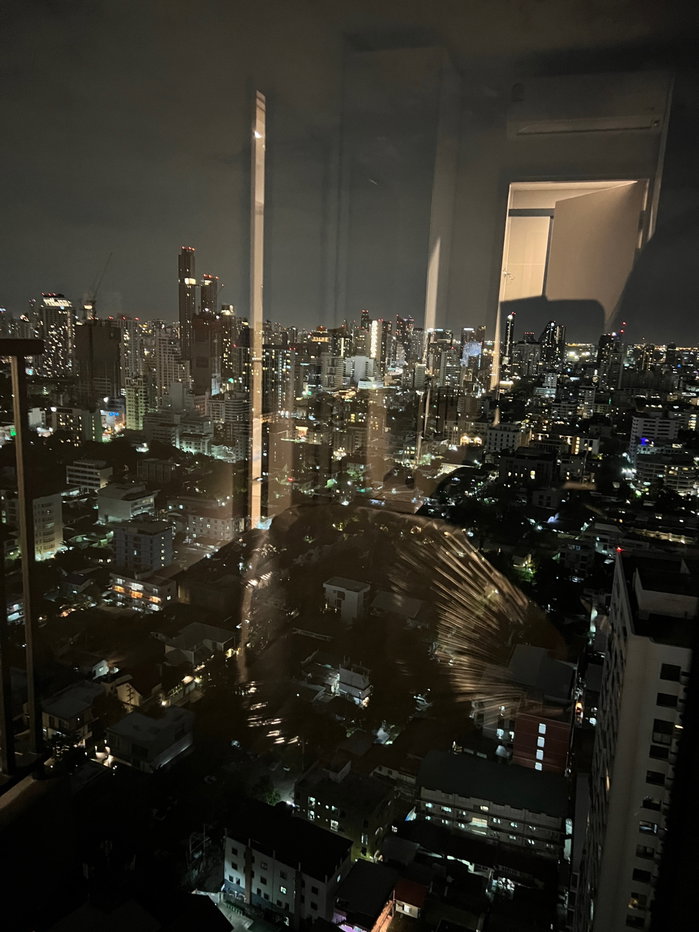 picture Condo The Base Phetburi-Thonglor for rent - 9/18