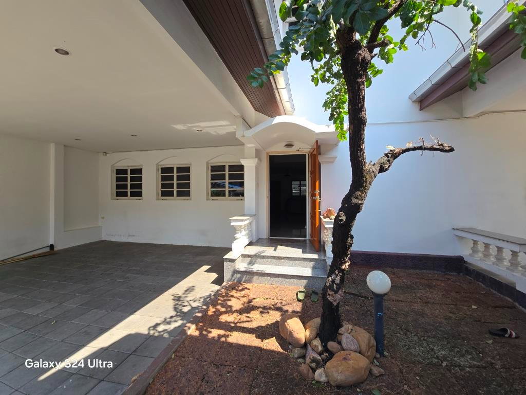 รูป บ้านเดี่ยว 4 ห้องนอน ให้เช่า ถนนสุขุมวิท101 ซอยปุณณวิถี 10-15 นาทีเดินถึงบีทีเอสปุณณวิถี - รูปที่ 67/67