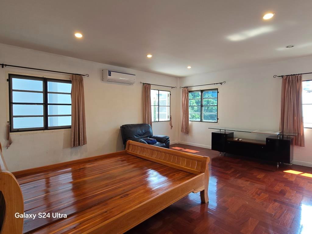 รูป บ้านเดี่ยว 4 ห้องนอน ให้เช่า ถนนสุขุมวิท101 ซอยปุณณวิถี 10-15 นาทีเดินถึงบีทีเอสปุณณวิถี - รูปที่ 31/67