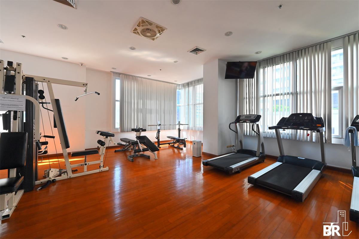 picture Grand Langsuan Great Price, Prime Location, Dont Miss Out!! near BTS Ratchadamri - 9/9