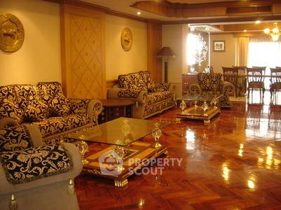 picture 4-BR 364 Sqm On 22nd Floor At Arunroj Tower, Near BTS Asoke (ID 512386) - 2/20