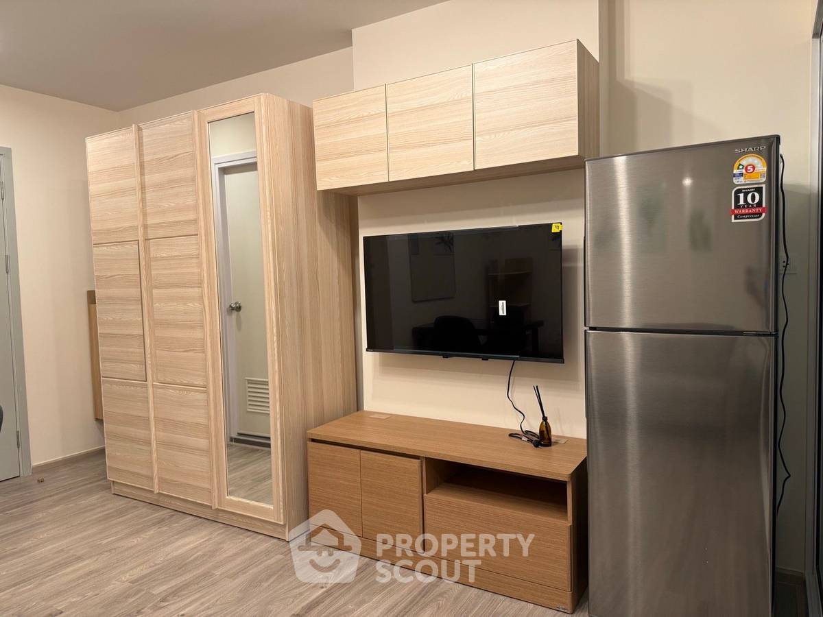 รูป คอนโด 1 ห้องนอน 28 ตร.ม. ชั้น 23 โครงการ รีเจนท์ โฮม บางนา ใกล้ BTS บางนา (ID 3147861) - รูปที่ 3/5