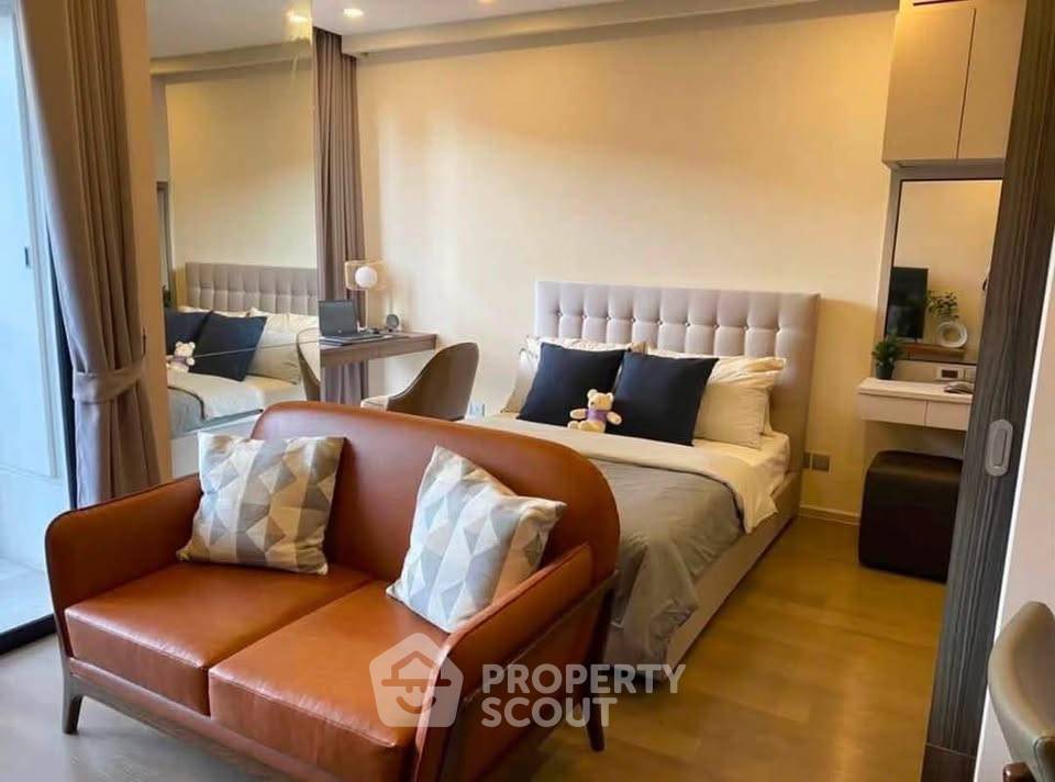 picture Well-Priced 1-BR At Ashton Asoke, 17th-Floor Near MRT Sukhumvit 70m (ID 3142067) - 2/6