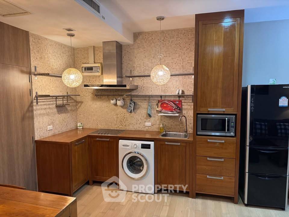 picture 2-BR Condo In Noble Reveal Ekamai, 200m To BTS Ekkamai (ID 3146859) - 4/7