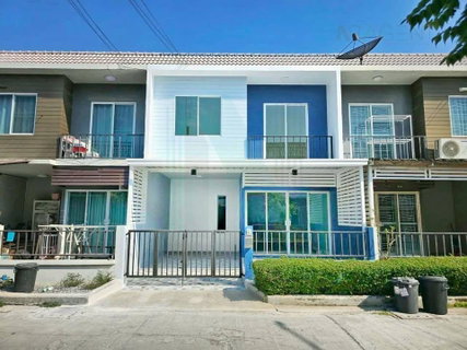 📌 ขายทาวน์เฮาส์ โครงการ เดอะ คัลเลอร์ส เลชเชอร์ บางนา กม.10 2 ชั้น 3 ห้องนอน 2 ห้องน้ำ