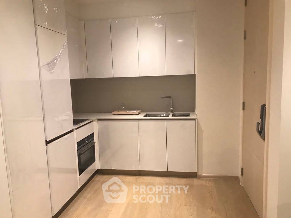 picture Pet-Friendly 2-BR 80 Sqm At The Strand Thonglor, 100m to BTS Thong Lor (ID 3146943) - 2/14
