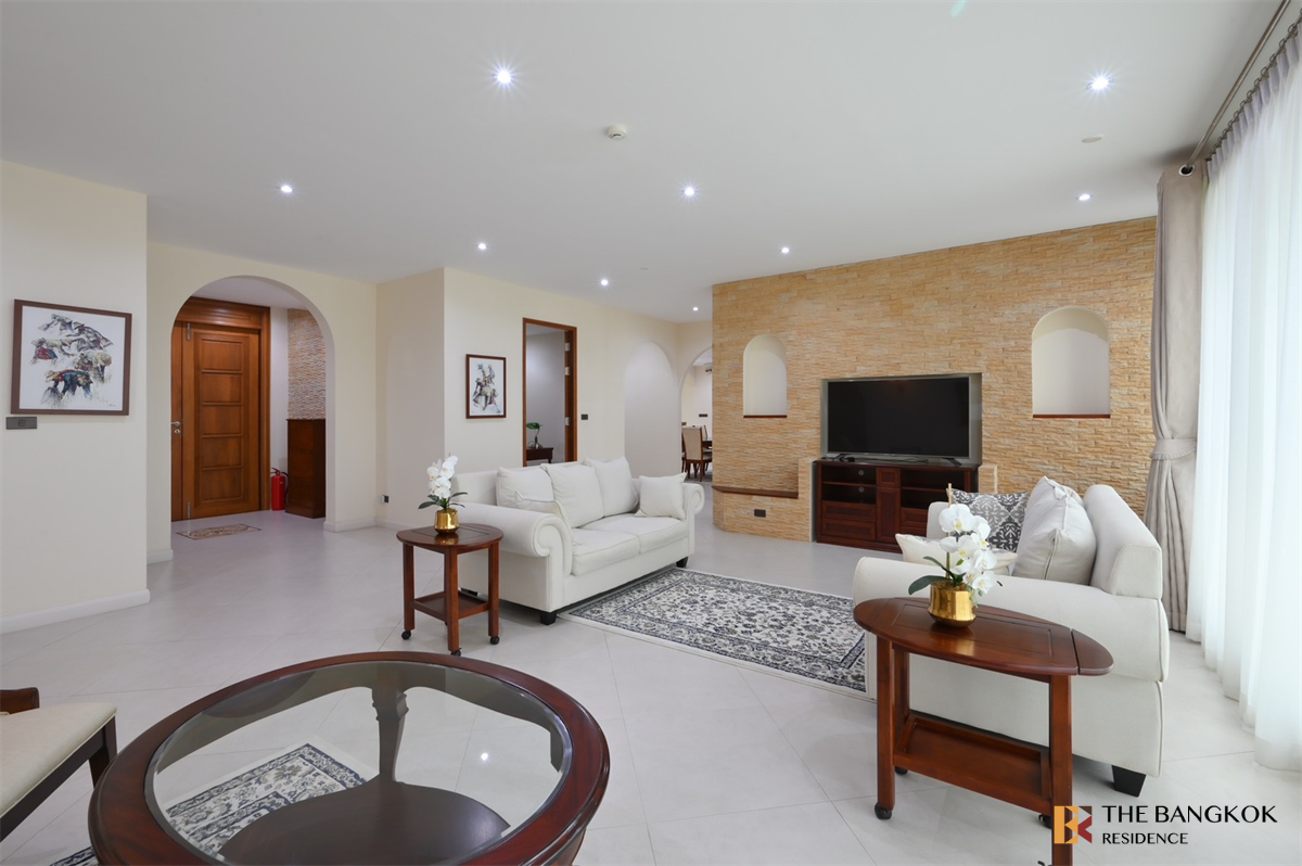 รูป คอนโดหรูสุด Luxury ย่านธุรกิจ ไอดีล 24 - รูปที่ 4/10