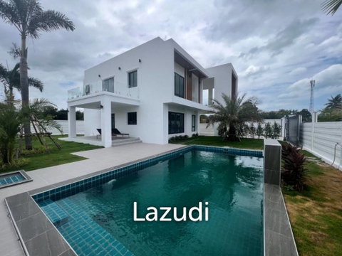 SOI 102 : 2 storey luxury 4 bed pool villa