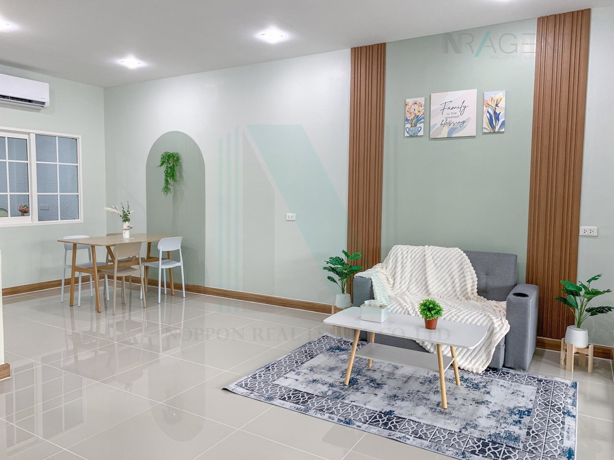 รูป 📌 ขายทาวน์เฮาส์ โครงการ โกลเด้น ทาวน์ 3 บางนา - สวนหลวง 2 ชั้น 4 ห้องนอน 3 ห้องน้ำ - รูปที่ 3/8