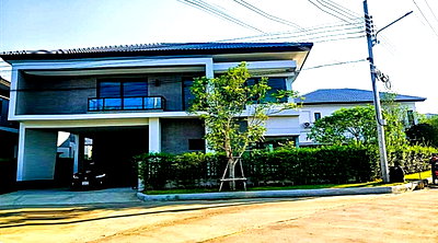 บ้านเดี่ยว นนทบุรี : 📌 ขายบ้านเดี่ยว โครงการ เซนโทร ราชพฤกษ์-สวนผัก 2 ชั้น 4 ห้องนอน 4 ห้องน้ำ